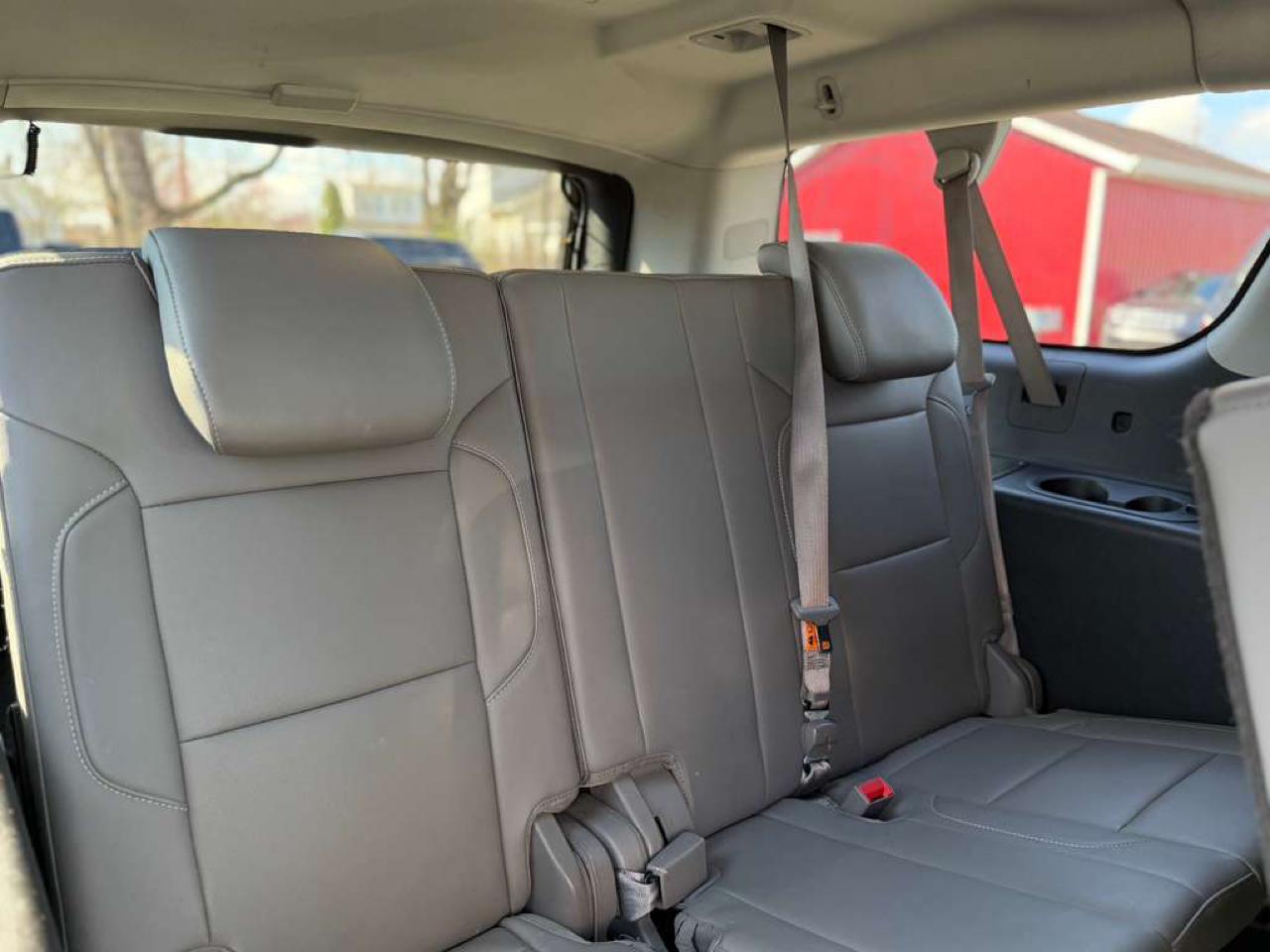 Chevrolet Suburban LT 4WD 2016