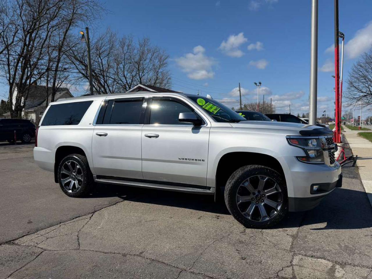 Chevrolet Suburban LT 4WD 2016