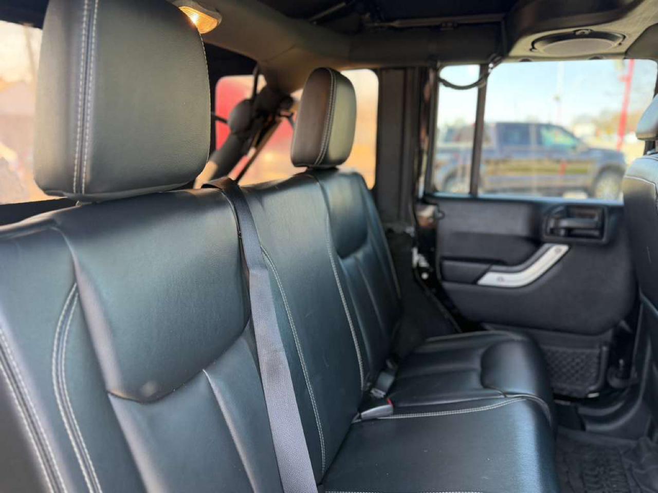 Jeep Wrangler Unlimited Rubicon 4WD 2014