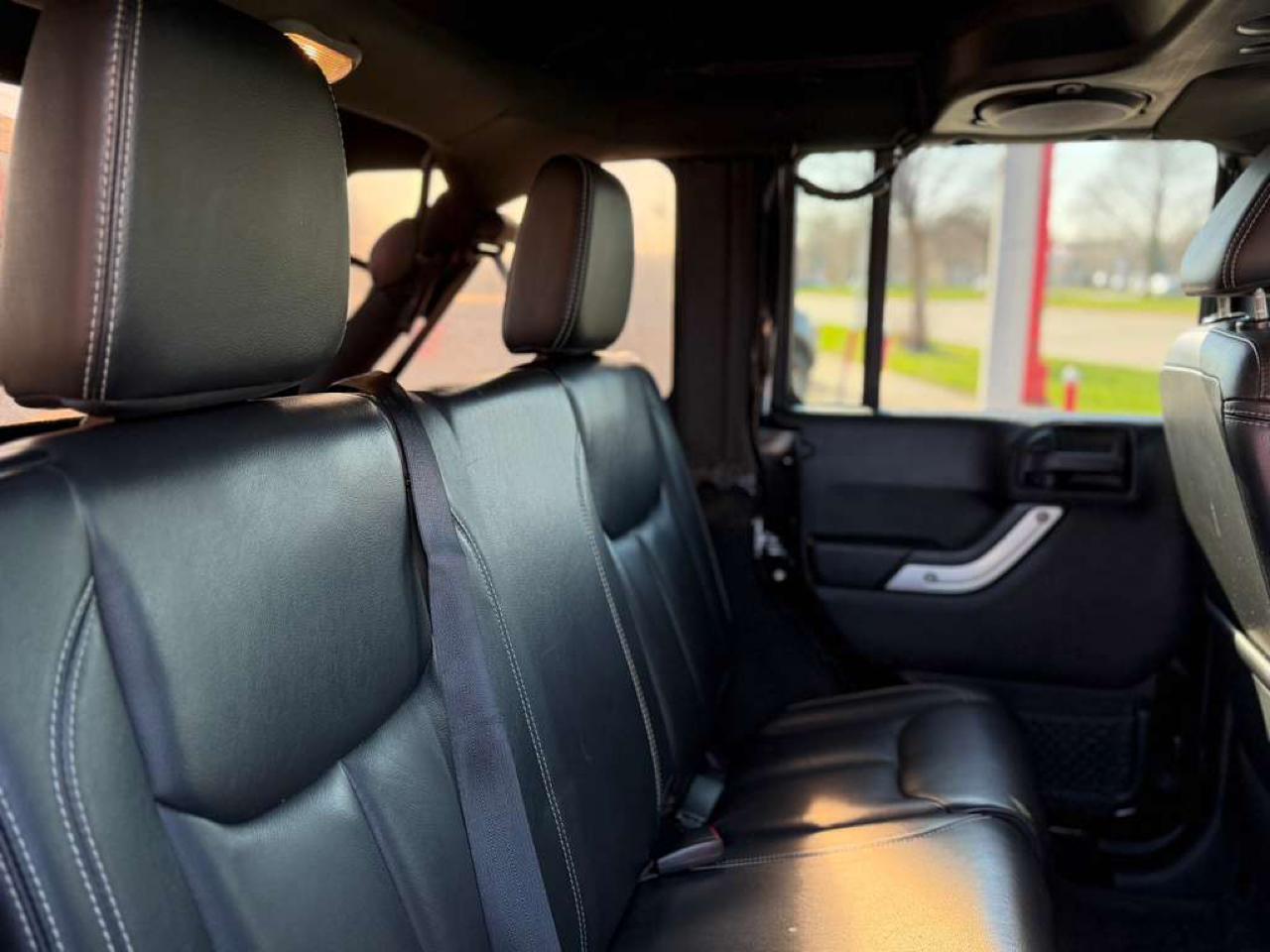 Jeep Wrangler Unlimited Rubicon 4WD 2014