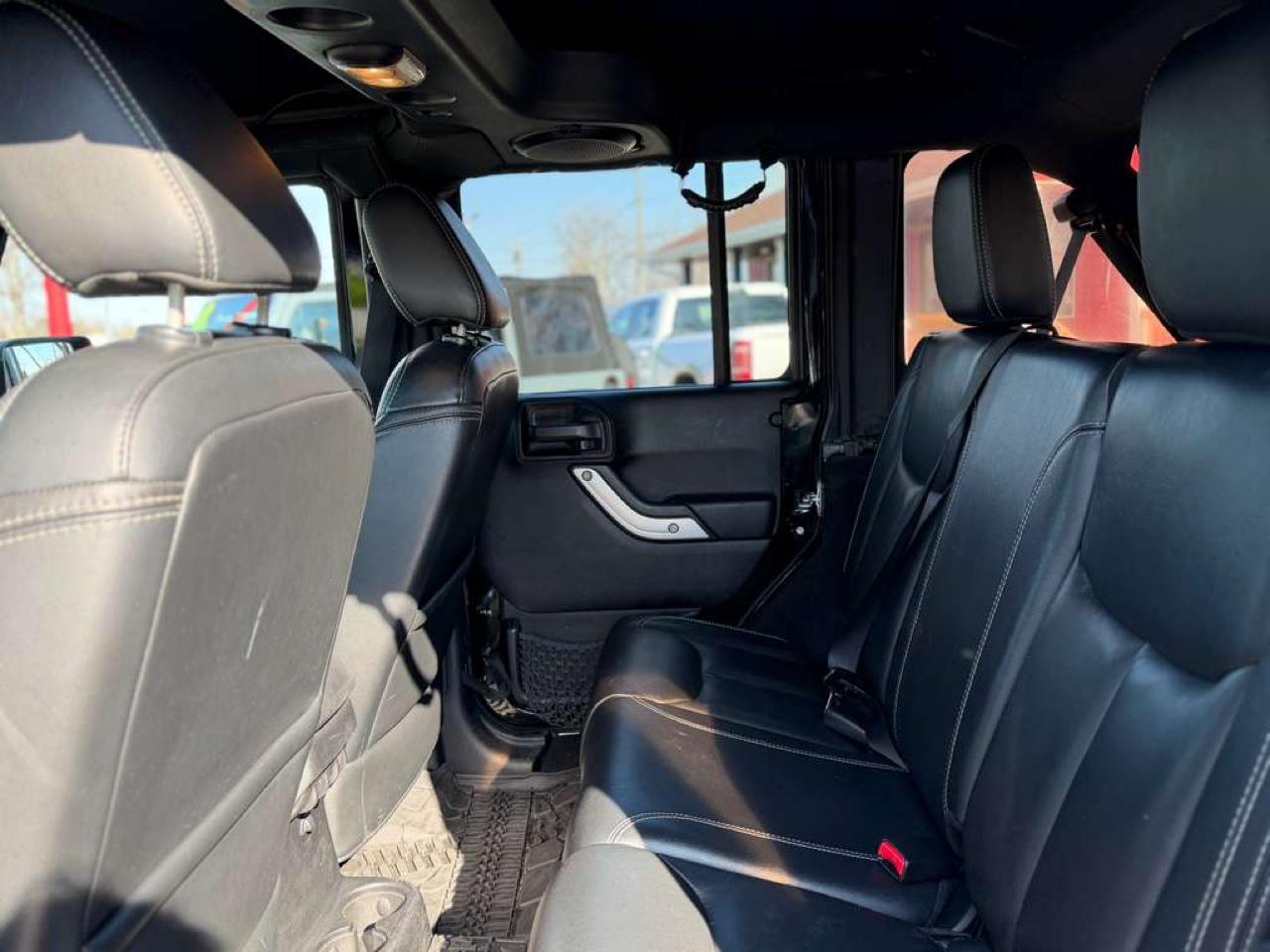 Jeep Wrangler Unlimited Rubicon 4WD 2014