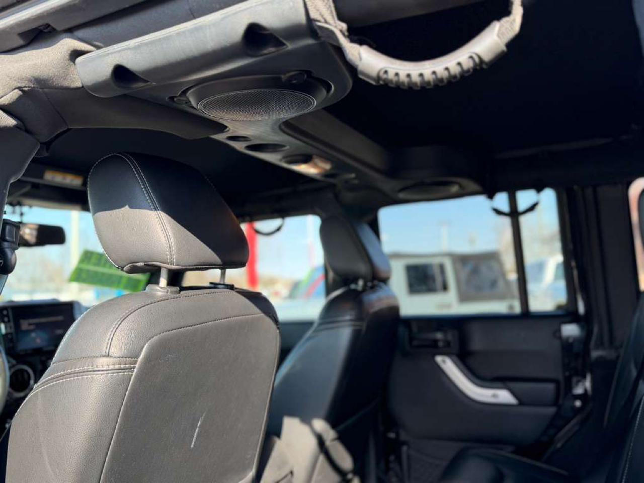 Jeep Wrangler Unlimited Rubicon 4WD 2014