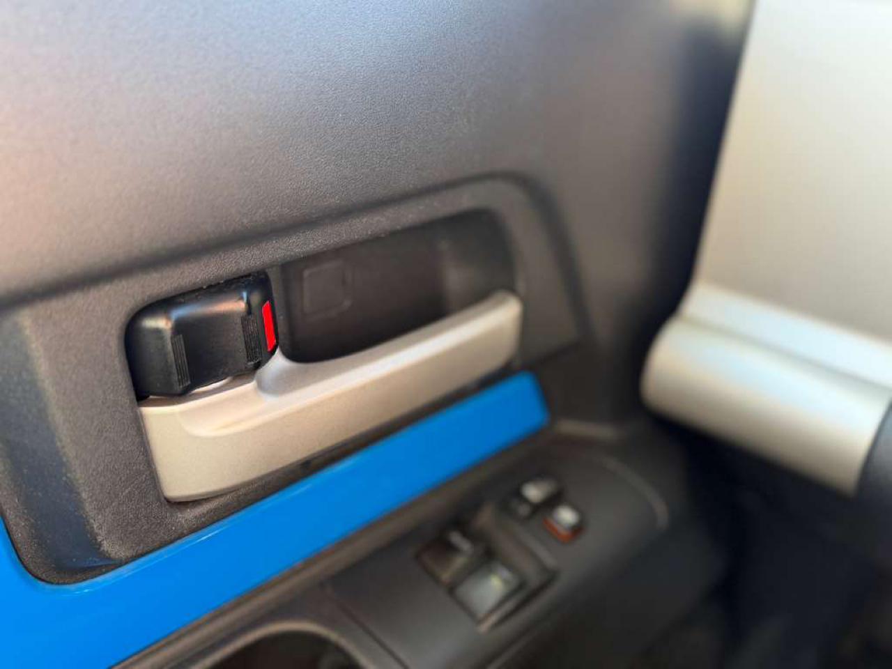 Toyota FJ Cruiser 4WD AT 2007