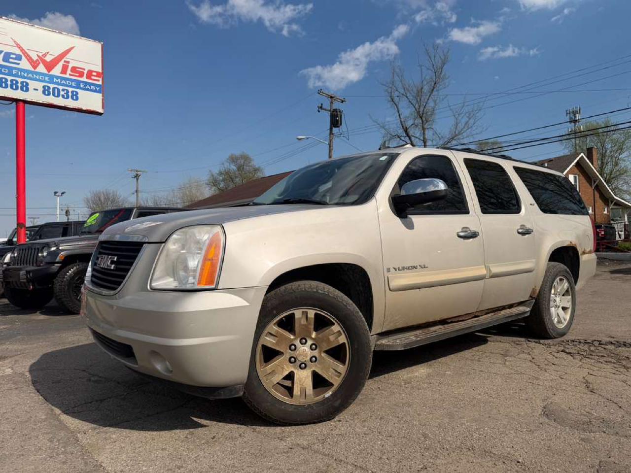 GMC Yukon XL SLT 4WD 2008
