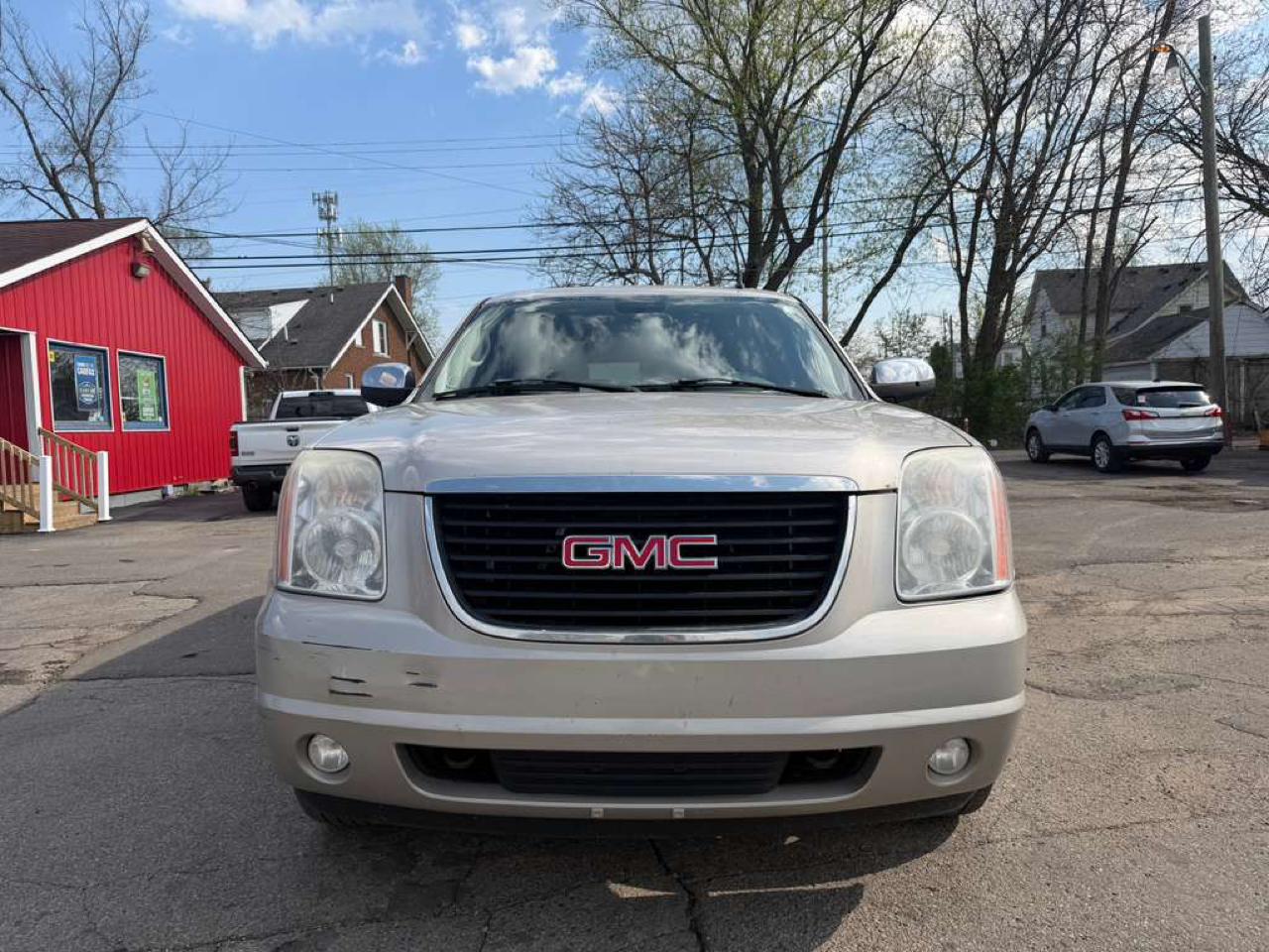 GMC Yukon XL SLT 4WD 2008