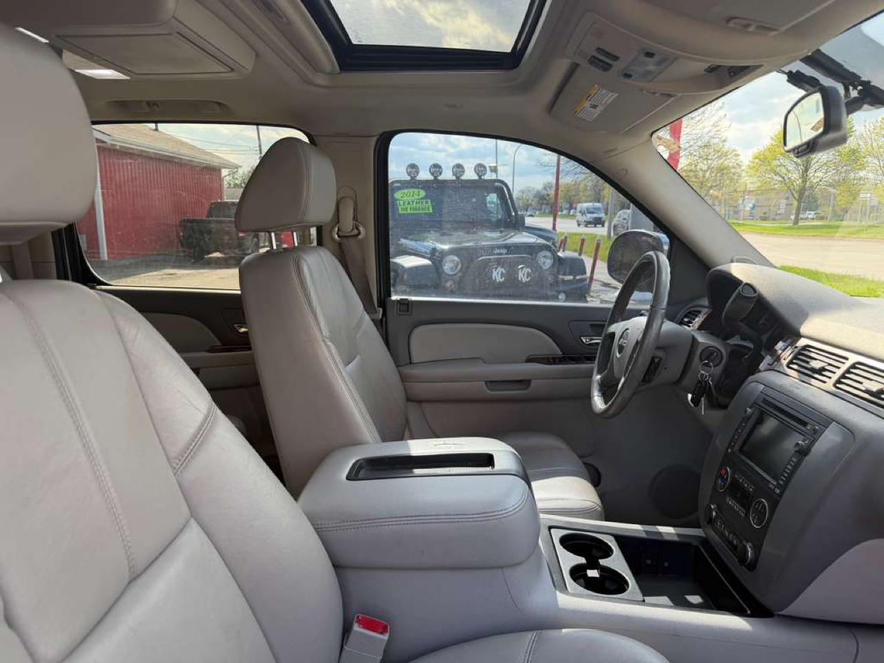 GMC Yukon XL SLT 4WD 2008