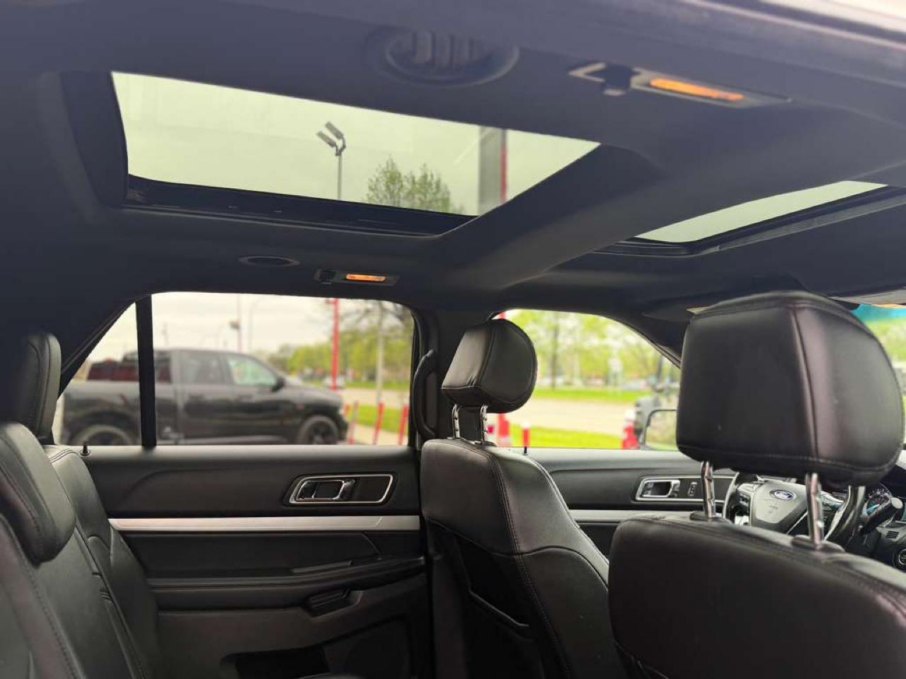 Ford Explorer XLT 4WD 2016