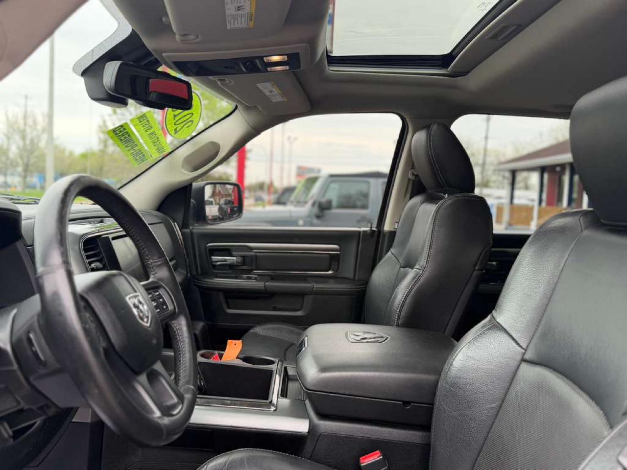 RAM 1500 Sport Crew Cab 4WD 2015