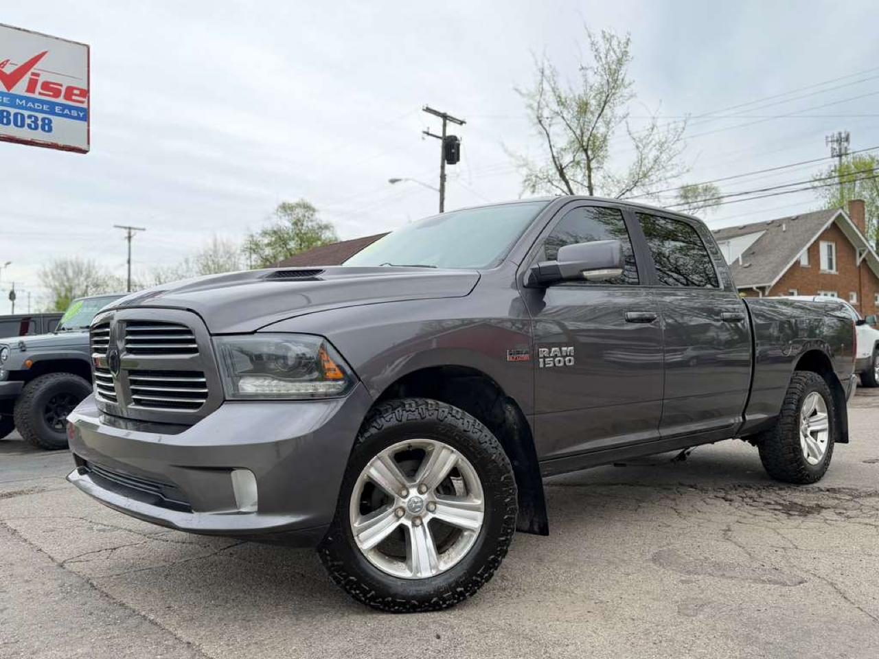 RAM 1500 Sport Crew Cab 4WD 2015