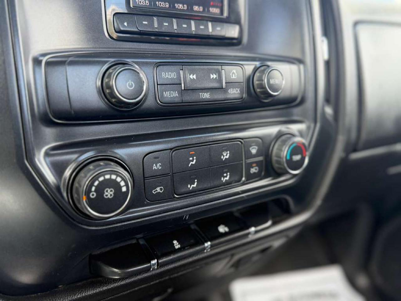 GMC Sierra 1500 Base 2WD 2014