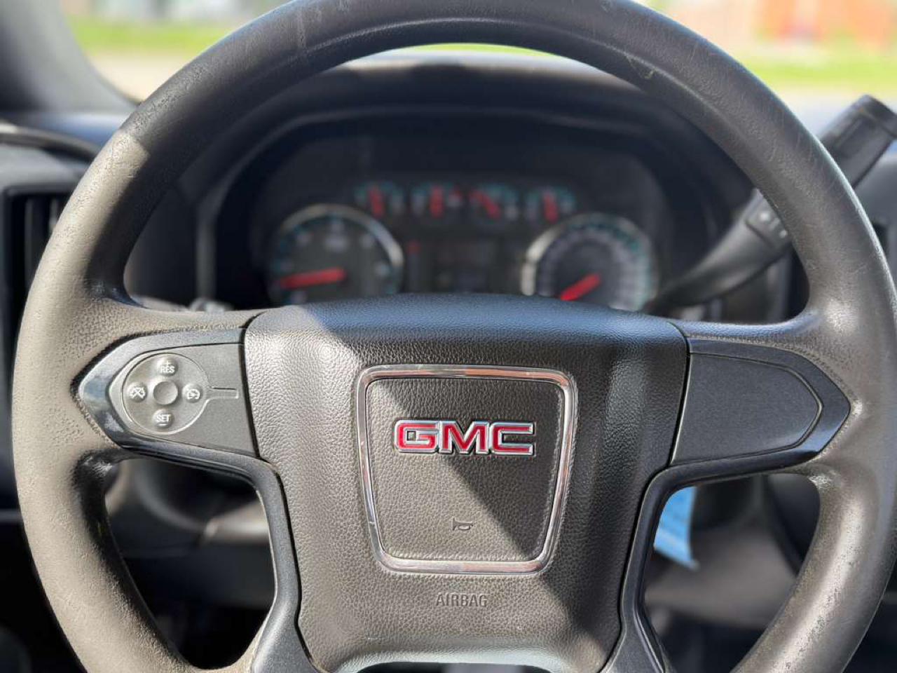 GMC Sierra 1500 Base 2WD 2014