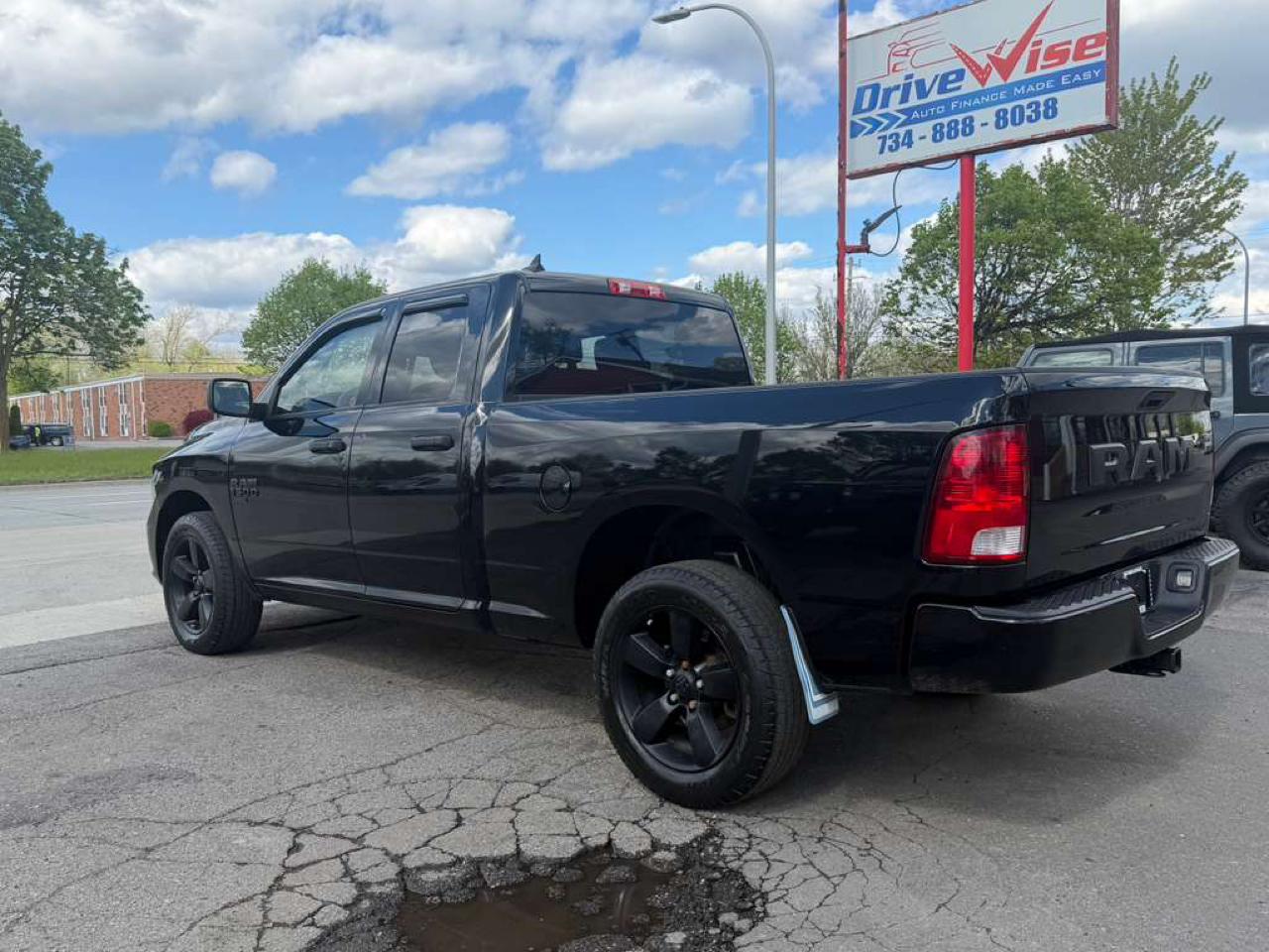 RAM 1500 Classic Tradesman Quad Cab 4WD 2019