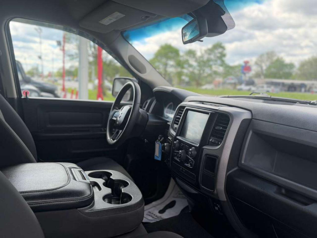 RAM 1500 Classic Tradesman Quad Cab 4WD 2019