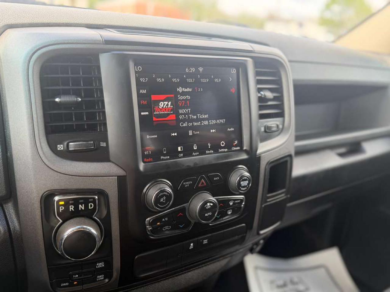 RAM 1500 Classic Tradesman Quad Cab 4WD 2019