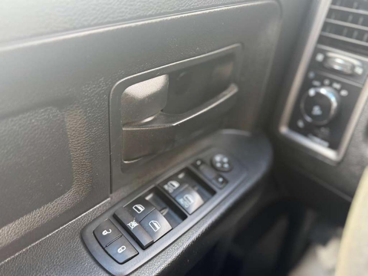 RAM 1500 Classic Tradesman Quad Cab 4WD 2019