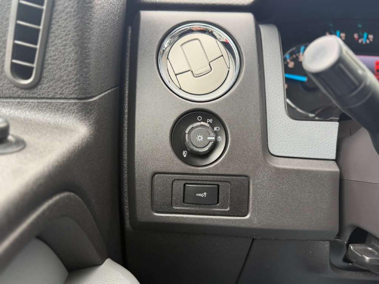 Ford F-150 XLT 4WD SuperCrew 5.5' Box 2014