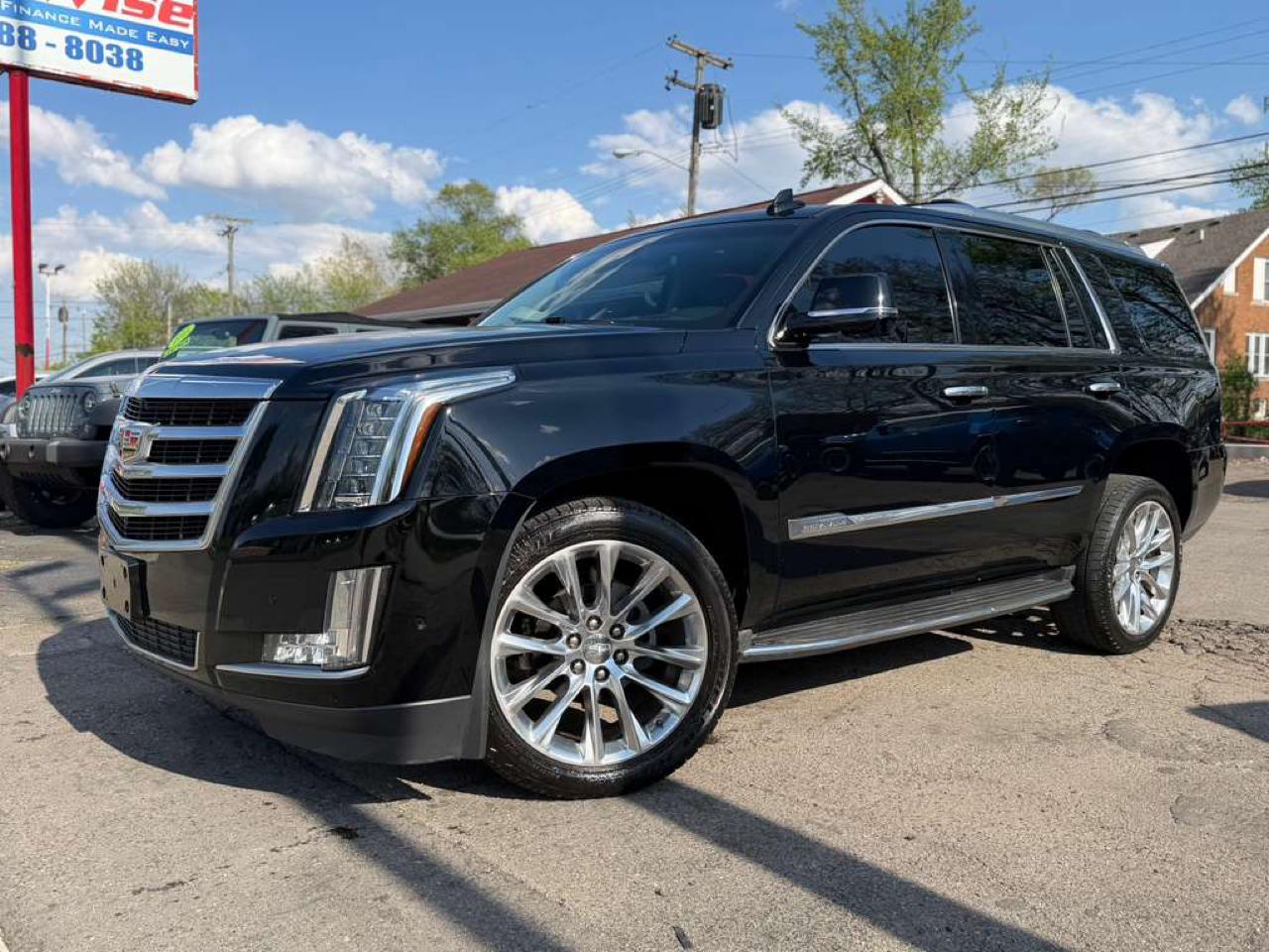 Cadillac Escalade Luxury 4WD 2017