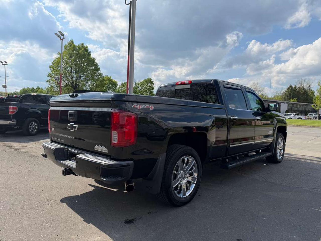 Chevrolet Silverado 1500 High Country Crew Cab 2017
