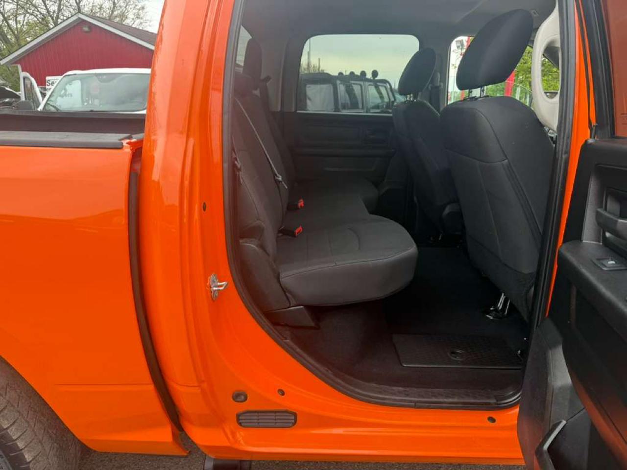 RAM 1500 Classic Tradesman Crew Cab SWB 4WD 2019