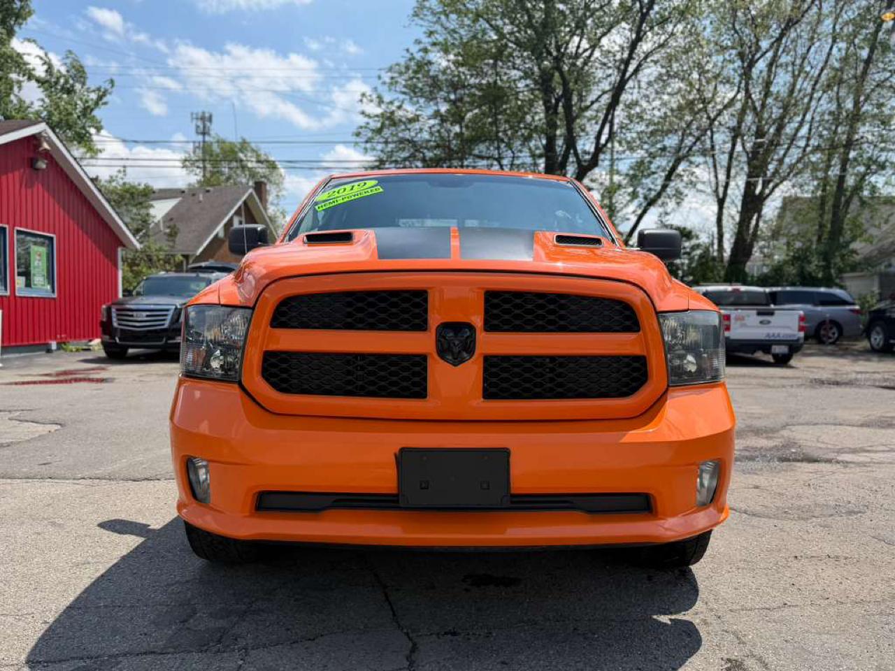 RAM 1500 Classic Express 4x4 Crew Cab 5'7" Box 2019