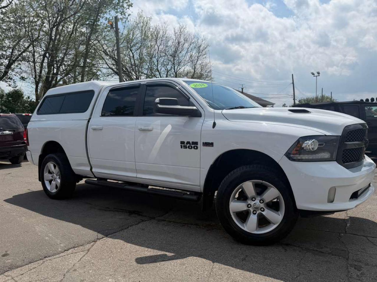 Vehicle Image 2