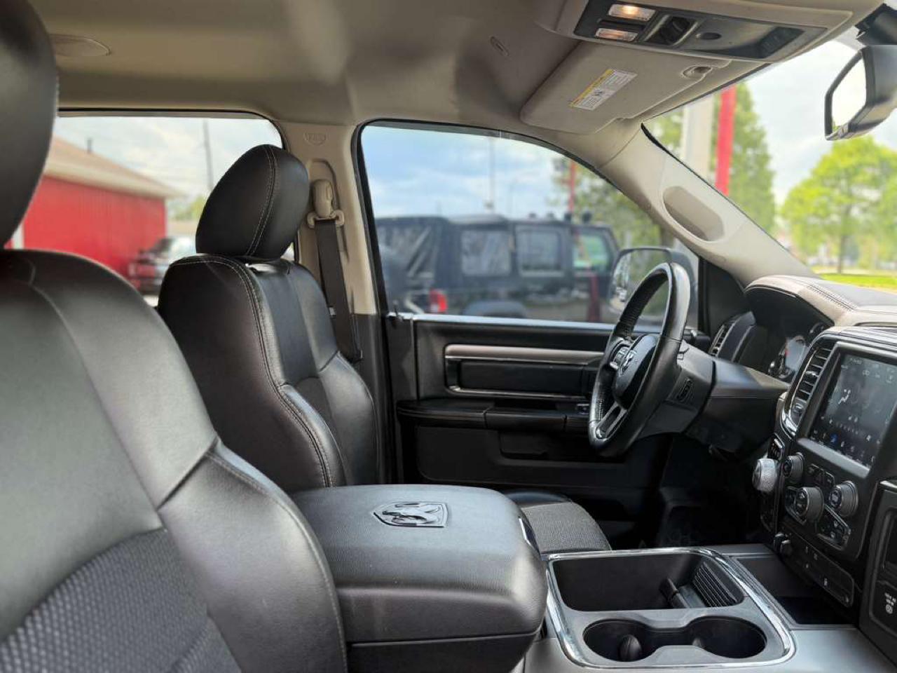 RAM 1500 Sport Crew Cab 4WD 2018