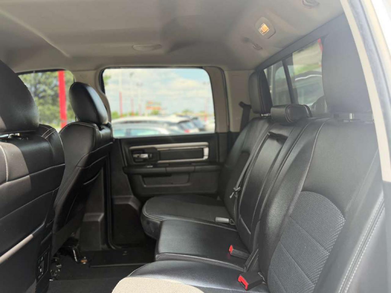 RAM 1500 Sport Crew Cab 4WD 2018