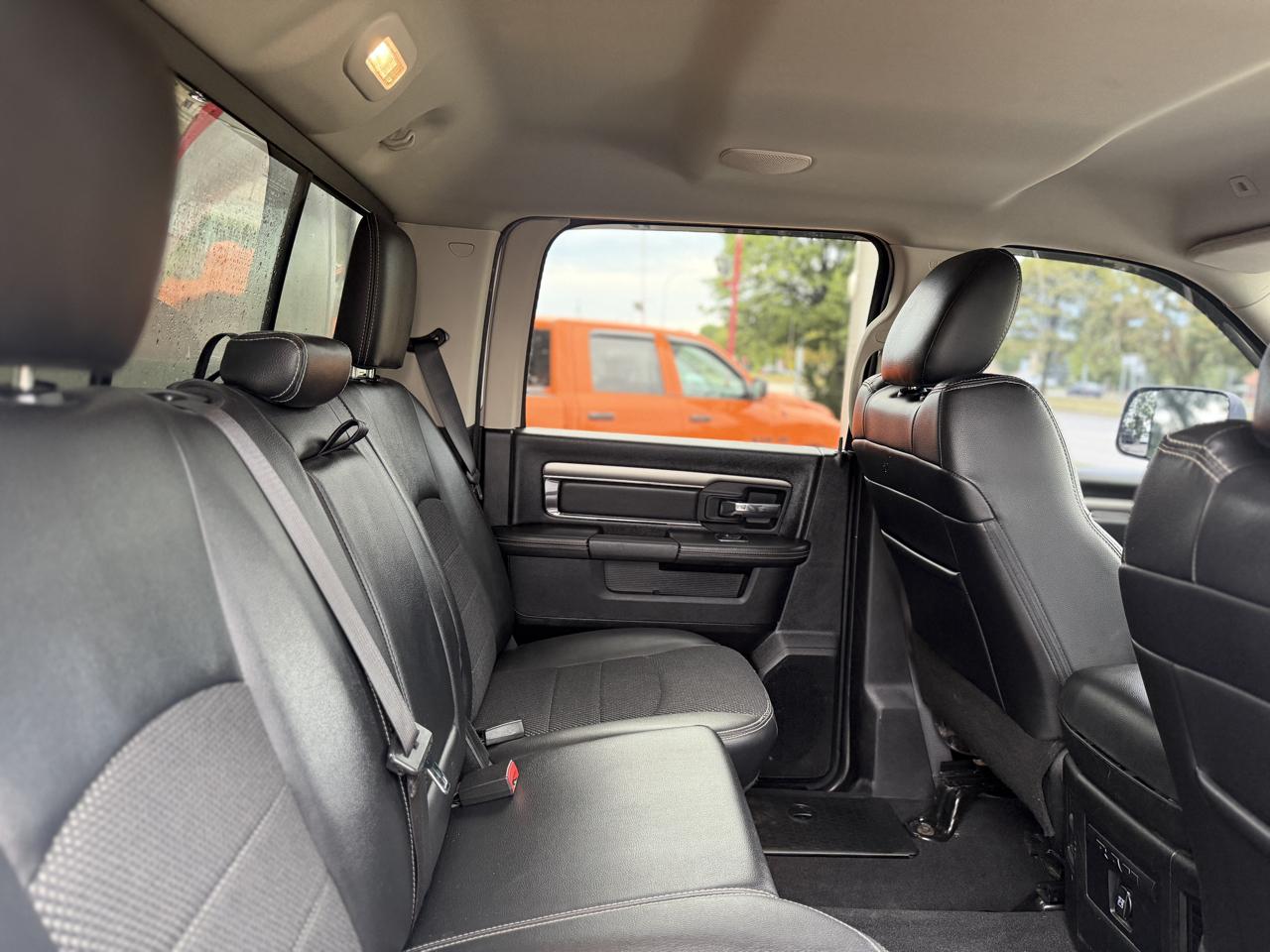 RAM 1500 Sport Crew Cab 4WD 2018