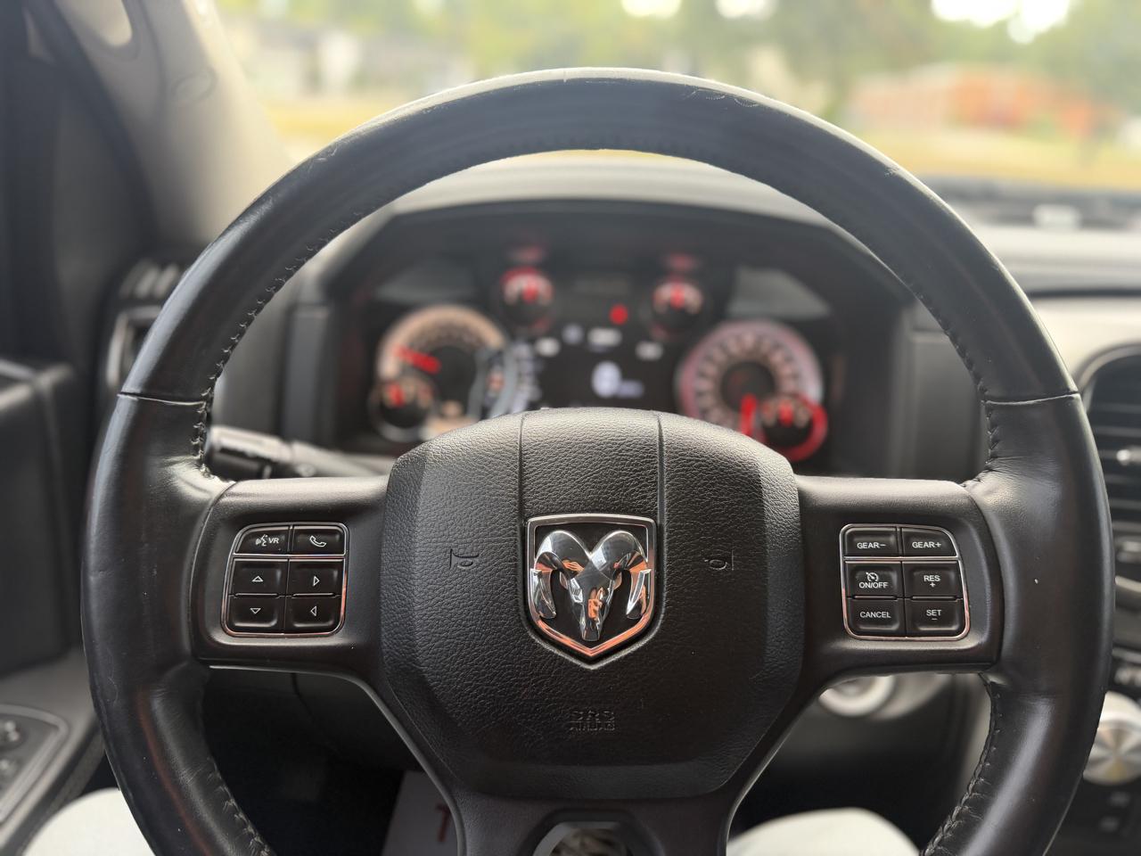 RAM 1500 Sport Crew Cab 4WD 2018