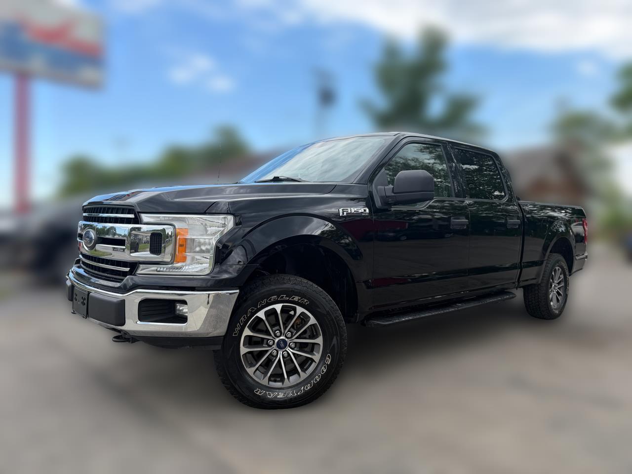 2018 Ford F-150 XLT 4x4 SuperCrew 145 in's photo