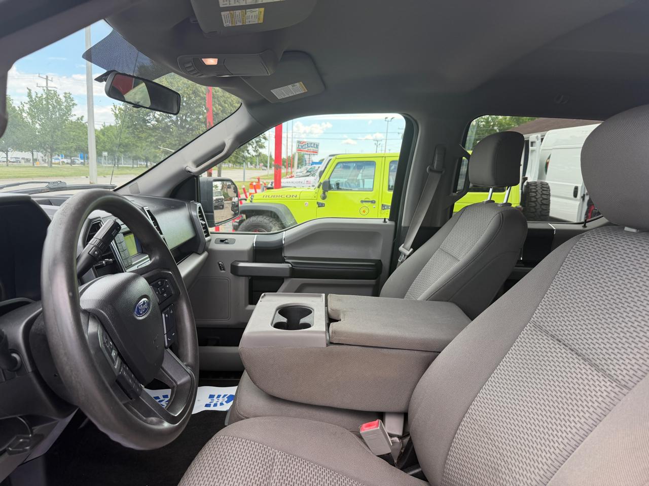 Ford F-150 XLT 4WD 2018