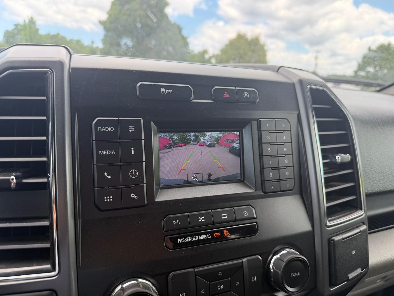 Ford F-150 XLT 4WD 2018