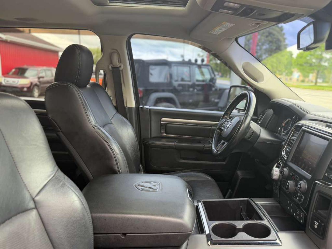 RAM 1500 Sport 4x4 Crew Cab 5'7" Box 2014