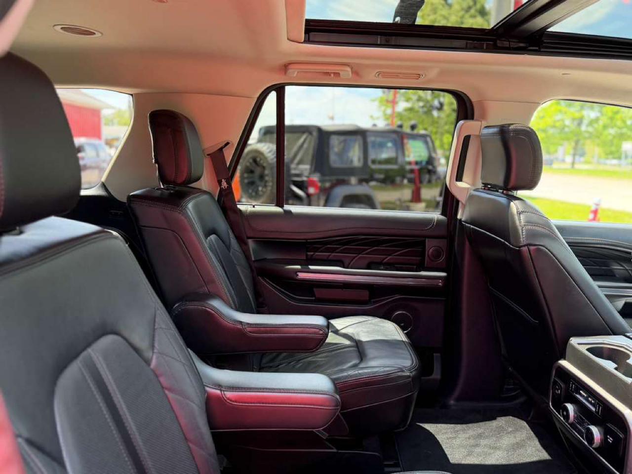 Ford Expedition Platinum 4WD 2021