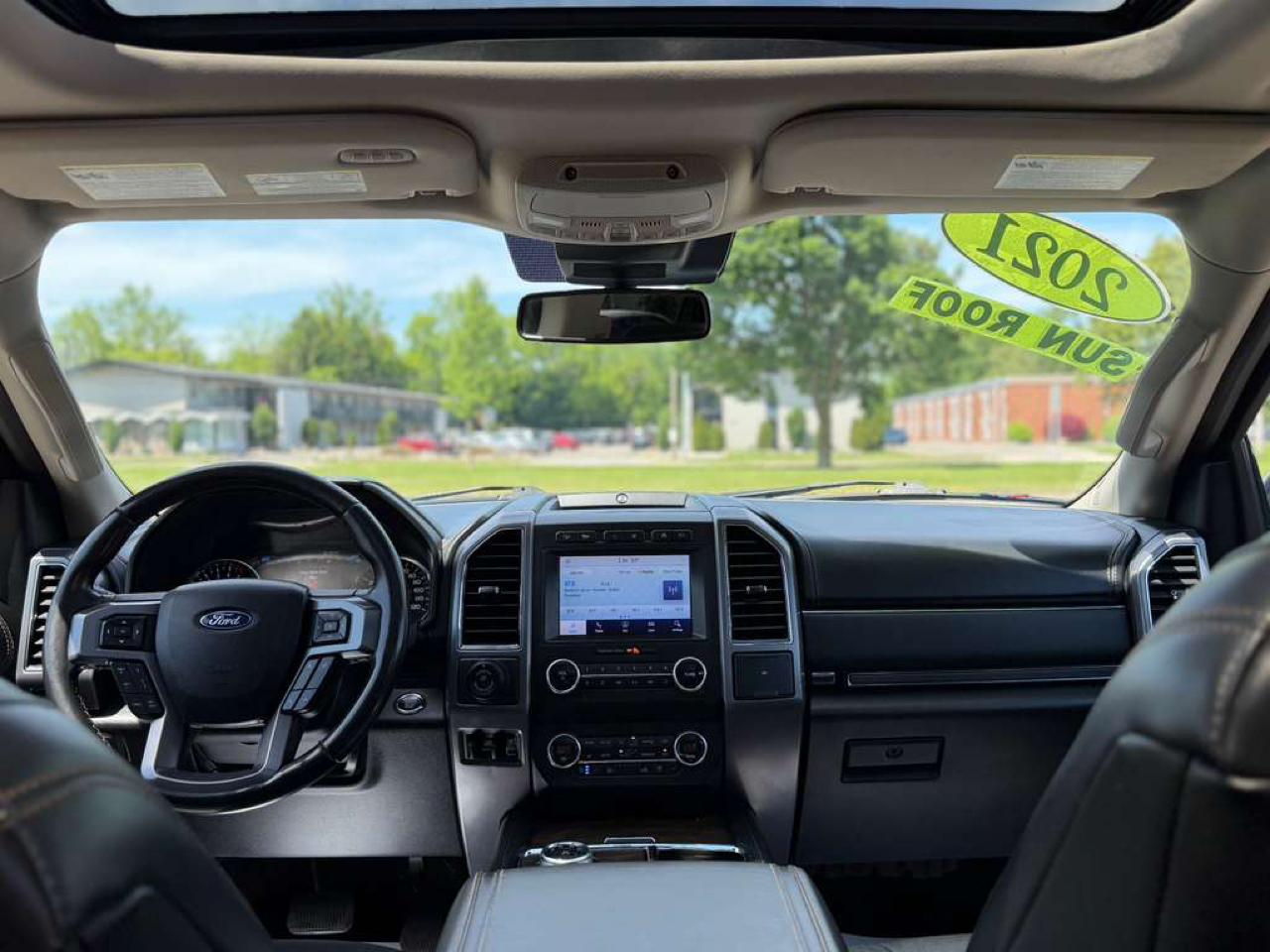 Ford Expedition Platinum 4WD 2021