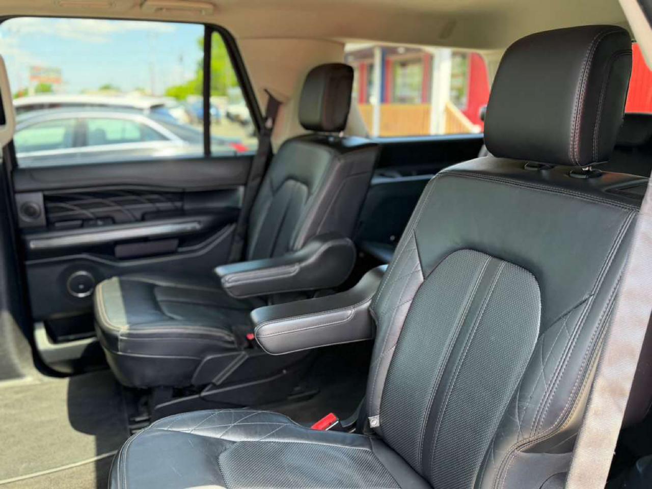 Ford Expedition Platinum 4WD 2021