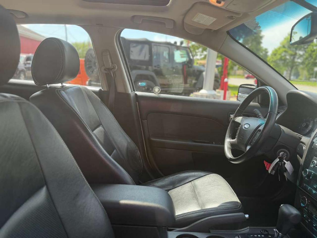 Ford Fusion V6 SEL AWD 2008