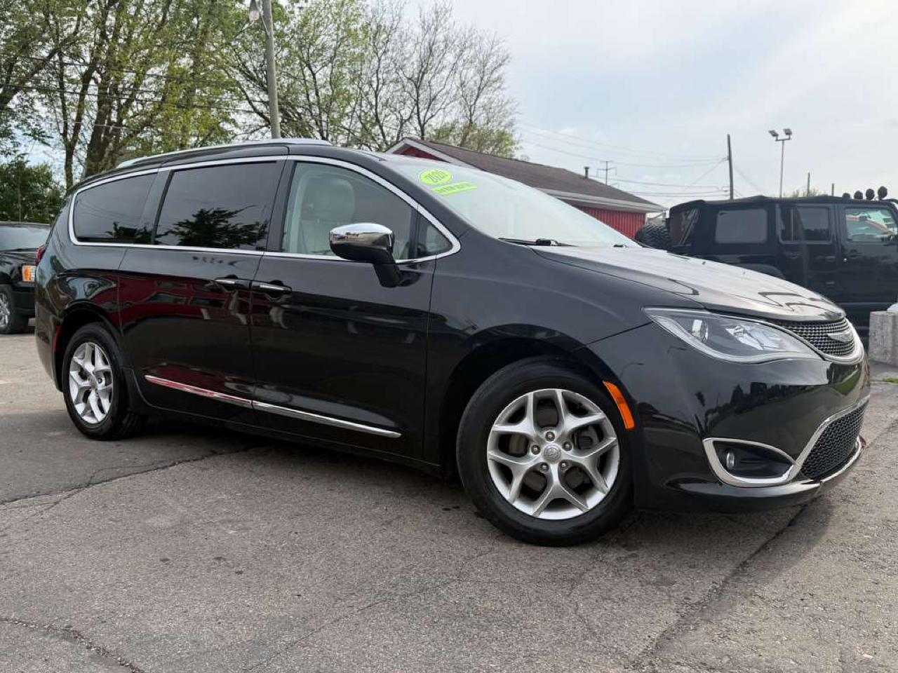 Chrysler Pacifica Limited 2020