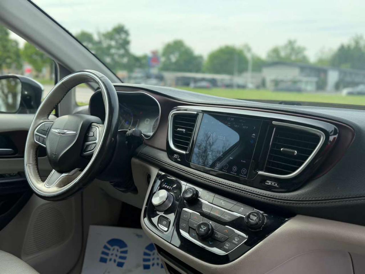 Chrysler Pacifica Limited 2020