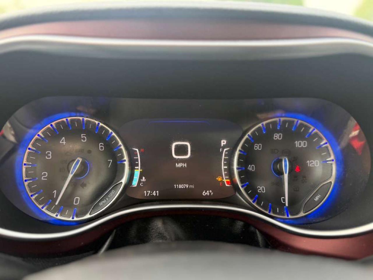 Chrysler Pacifica Limited 2020