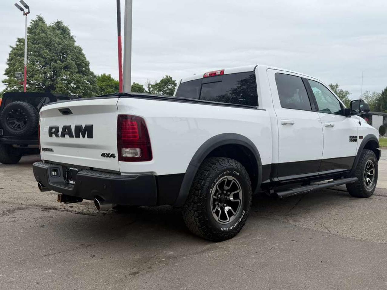 RAM 1500 Rebel Crew Cab 4WD 2016