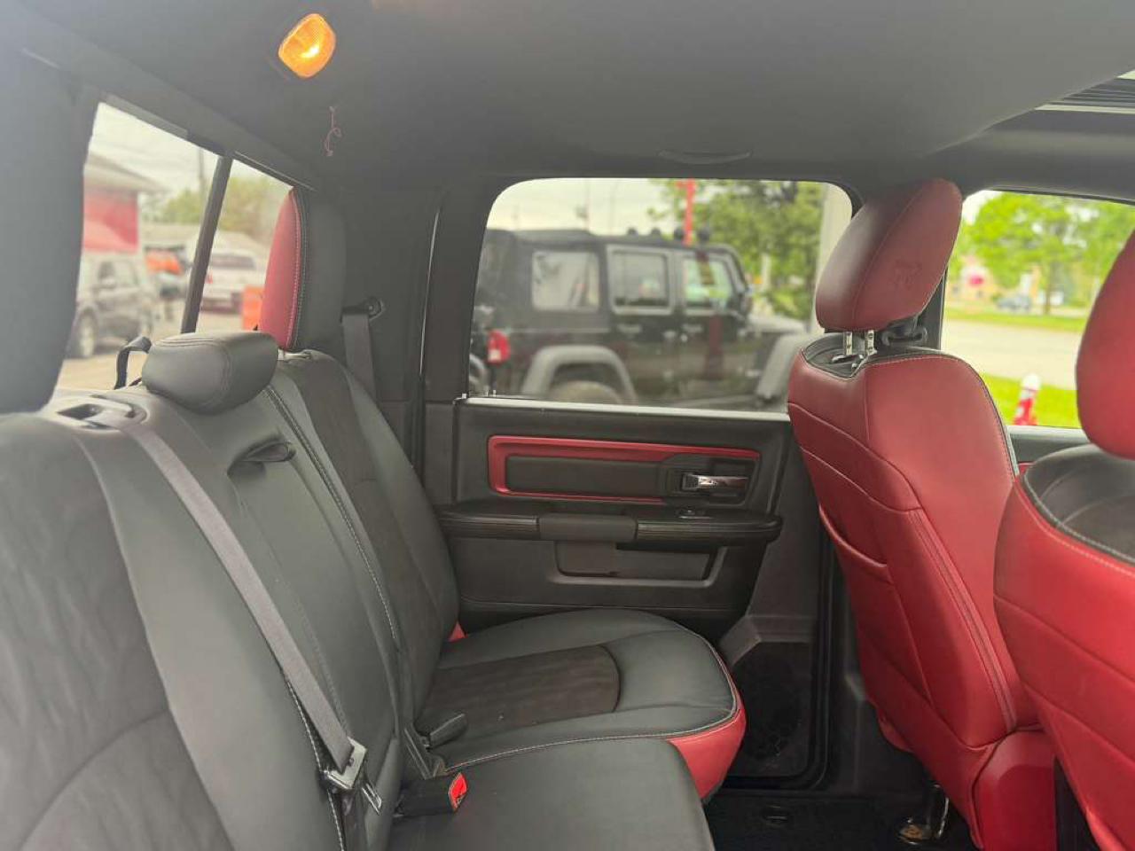 RAM 1500 Rebel Crew Cab 4WD 2016