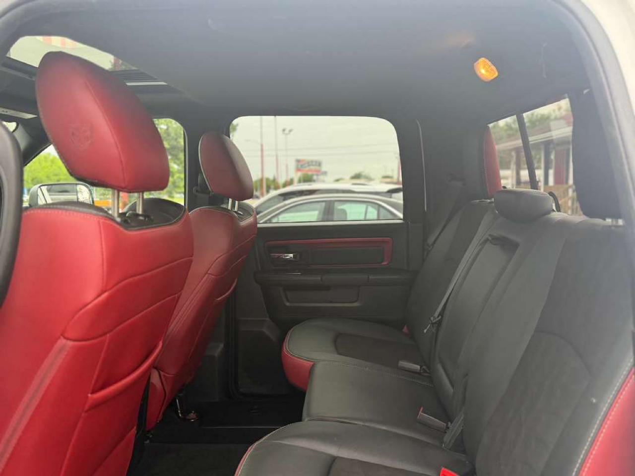 RAM 1500 Rebel Crew Cab 4WD 2016