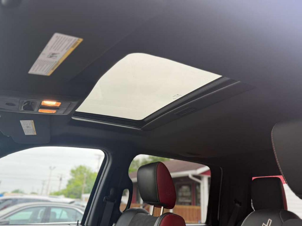 RAM 1500 Rebel Crew Cab 4WD 2016