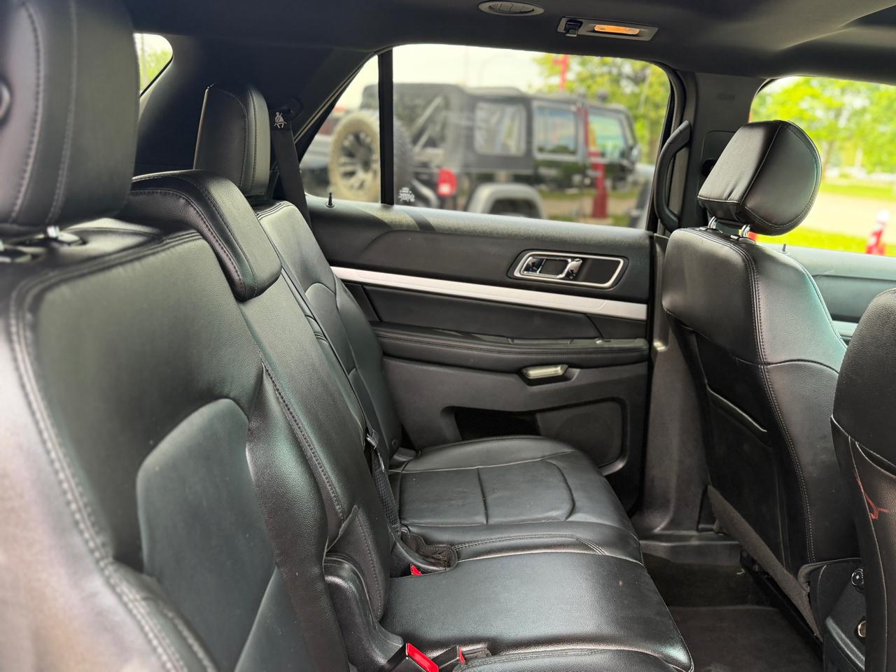 Ford Explorer XLT 4WD 2016