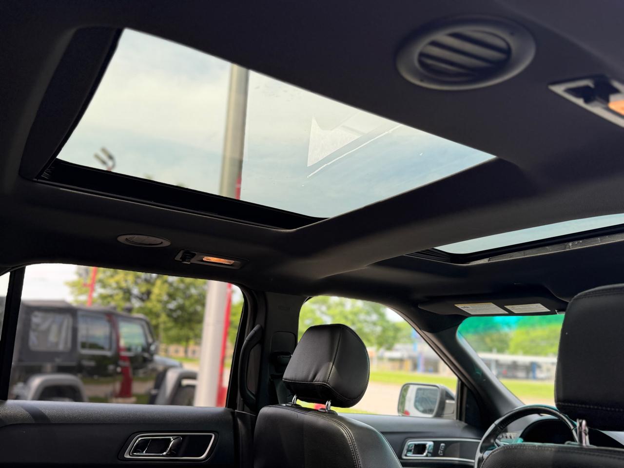 Ford Explorer XLT 4WD 2016