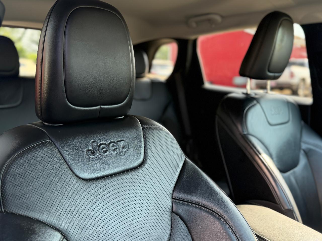 Jeep Cherokee Limited 4WD 2020