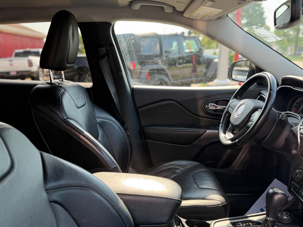 Jeep Cherokee Limited 4WD 2020