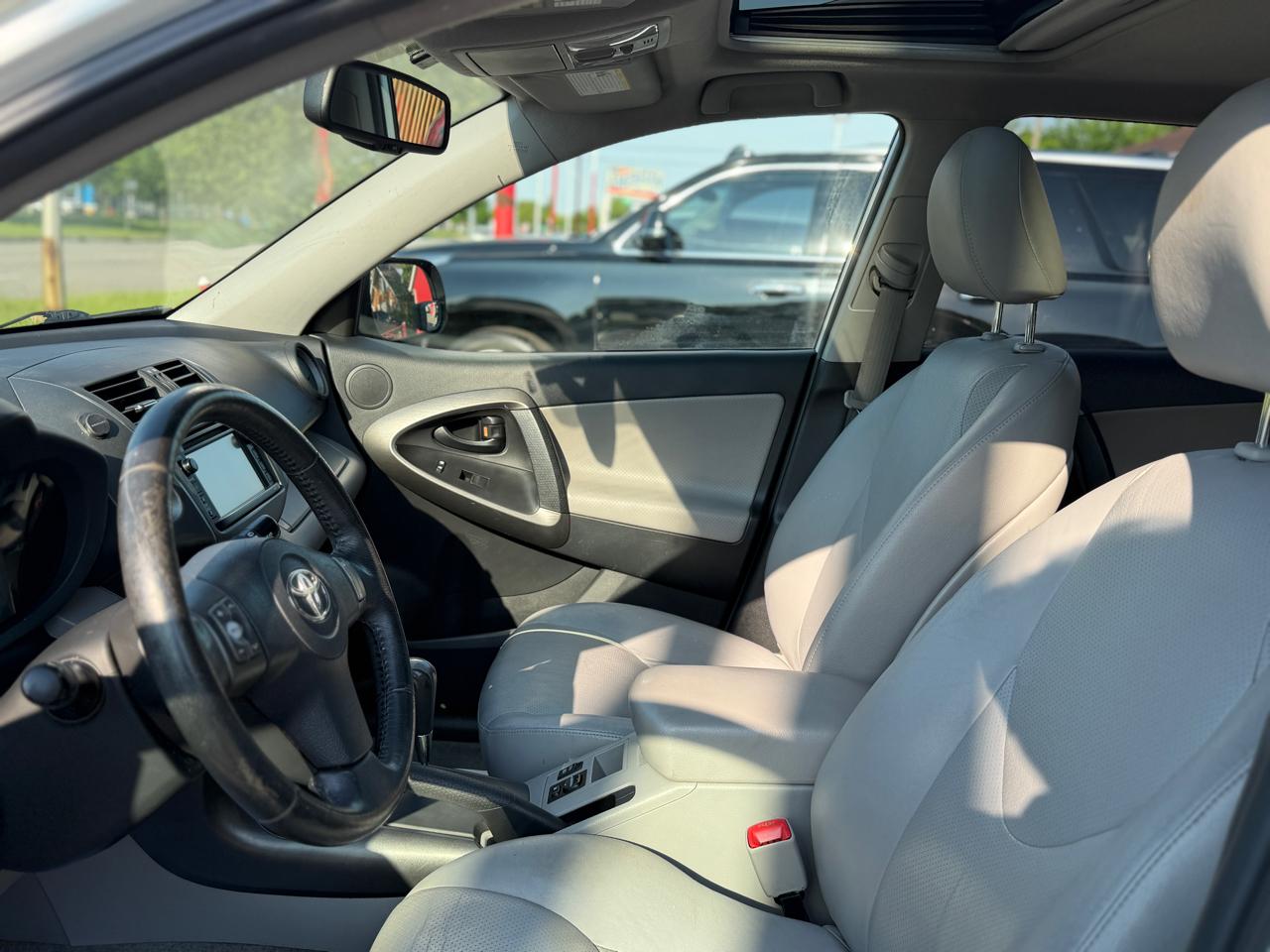 Toyota RAV4 Limited I4 4WD 2012