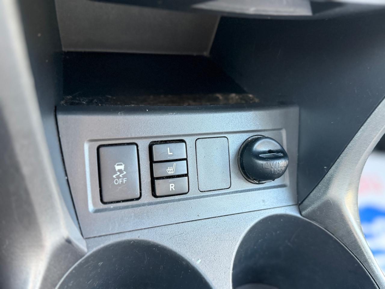 Toyota RAV4 Limited I4 4WD 2012